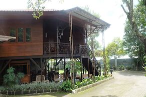 OYO 93595 Puri Adem 86 Syariah BunkbedNearMerapi Golf Club