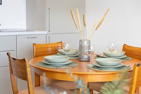 Apartment With 2 Bedrooms by Renters