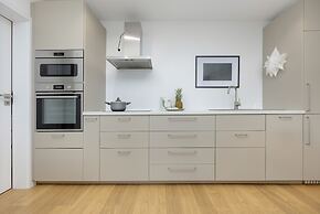 Apartment With 2 Bedrooms by Renters