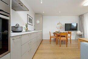 Apartment With 2 Bedrooms by Renters