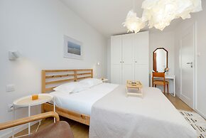 Apartment With 2 Bedrooms by Renters