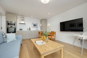 Apartment With 2 Bedrooms by Renters