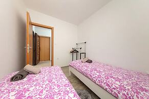 Berto - With Pool - H