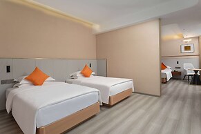 Hawthorn by Wyndham Honghe Mile Hot Spring