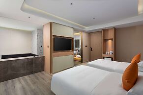 Hawthorn by Wyndham Honghe Mile Hot Spring