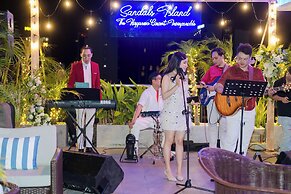 Sandals Island Hotel