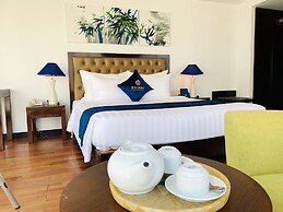 Sandals Island Hotel