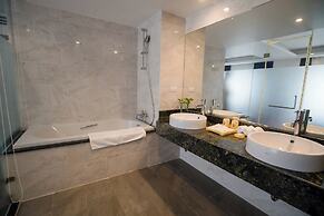 Sandals Island Hotel