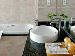 Sandals Island Hotel