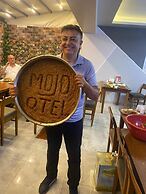 MOJO OTEL ALSANCAK