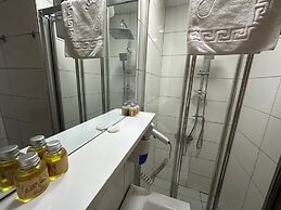 MOJO OTEL ALSANCAK