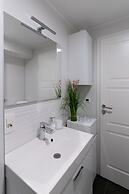 Bonne Chance Apartments