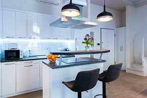 Bonne Chance Apartments