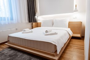 Aparthotel Zlatni Javor