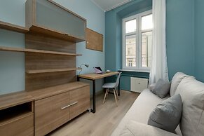 Apartment Plac Grunwaldzki by Renters