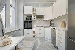 Apartment Plac Grunwaldzki by Renters