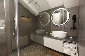 Gremmy Boutique Hotel