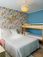 Motel Les Broussailles