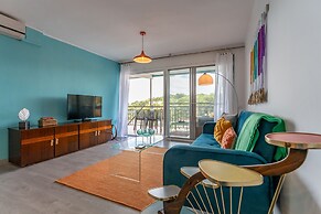 Your Retro Beach Front Hideaway in Salou