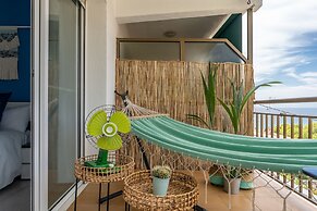 Your Retro Beach Front Hideaway in Salou