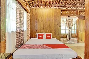 OYO Homes 93598 Omah Baturan Syariah