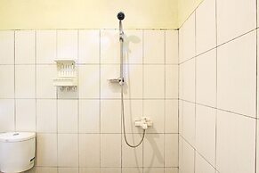 OYO Homes 93598 Omah Baturan Syariah