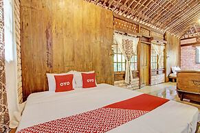 OYO Homes 93598 Omah Baturan Syariah