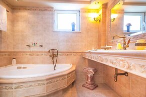 Villa Aphrodite with sea & mountain view