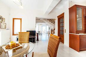 Villa Aphrodite with sea & mountain view