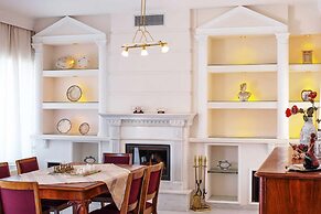 Villa Aphrodite with sea & mountain view