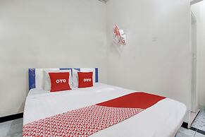 OYO Homes 93599 Homestay Bambu Oerip Syariah