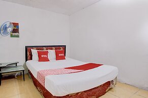 OYO Homes 93599 Homestay Bambu Oerip Syariah