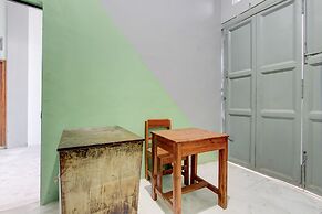 OYO Homes 93599 Homestay Bambu Oerip Syariah