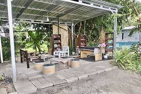 OYO Homes 93599 Homestay Bambu Oerip Syariah