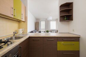 Grey Apartment in Katowice by Renters