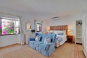 Boliqueime s Studio by Portucasa
