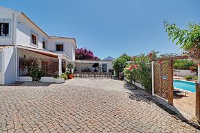 Quinta Boliqueime by Portucasa