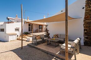 Quinta Para Voce by Portucasa