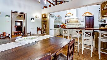 Villa Alice by Portucasa