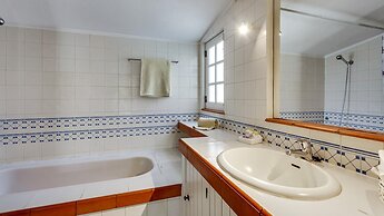 Villa Alice by Portucasa