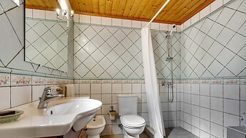 Villa Alice by Portucasa