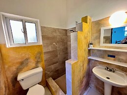 Casati Pearl House, Big House With Private Pool!