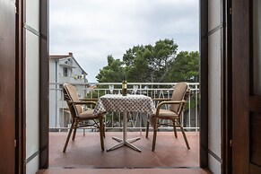 Matija - 120m to the Beach - R4