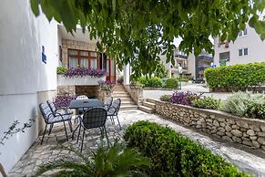 Matija - 120m to the Beach - R5