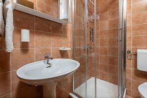 Matija - 120m to the Beach - R5