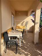 Kate - Free Parking - A1 Natko