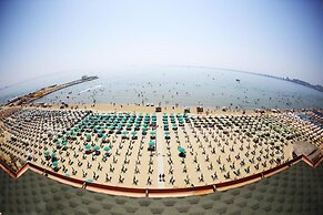 Perandor Beach Hotel