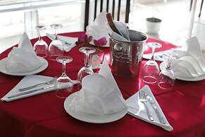 Perandor Beach Hotel