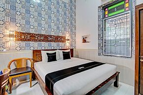 OYO Homes 93608 YY's House Syariah