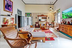 OYO Homes 93608 YY's House Syariah